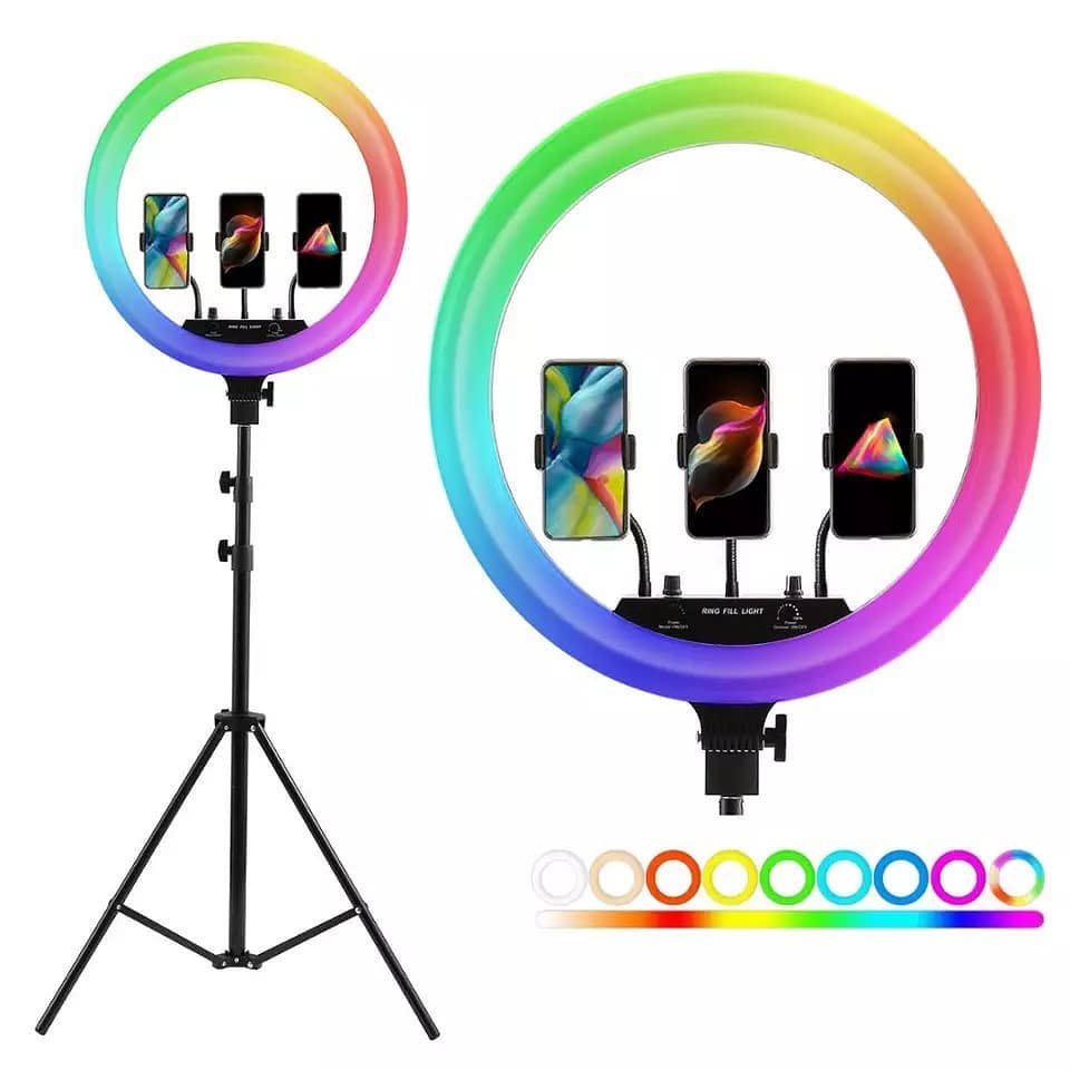Ring light RGB de diamètre 45 Centimètres, 15 couleurs LED avec support pour ring light extensible jusqu’à 200 cm.